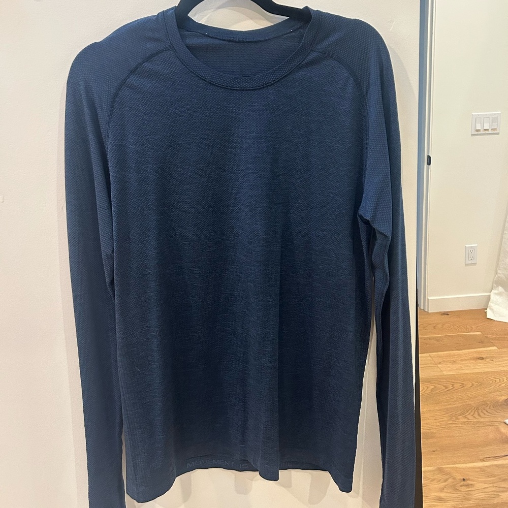 Lululemon Men's Metal Vent Tech Long Sleeve Shirt